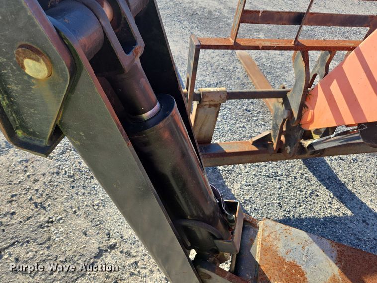 image for item YA1077 2014 JLG 10054 telehandler