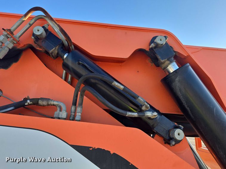 image for item YA1077 2014 JLG 10054 telehandler