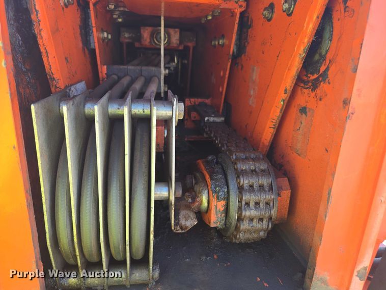 image for item YA1077 2014 JLG 10054 telehandler