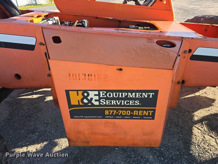image for item YA1077 2014 JLG 10054 telehandler