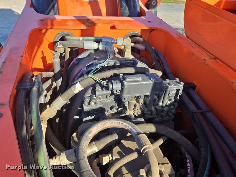 image for item YA1077 2014 JLG 10054 telehandler