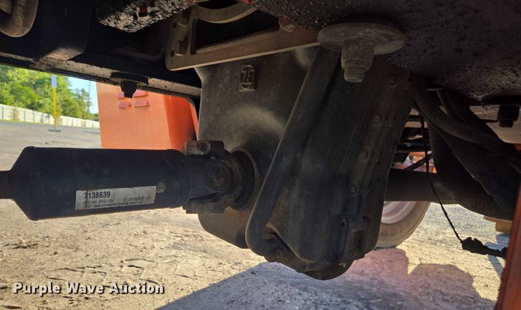 image for item YA1077 2014 JLG 10054 telehandler