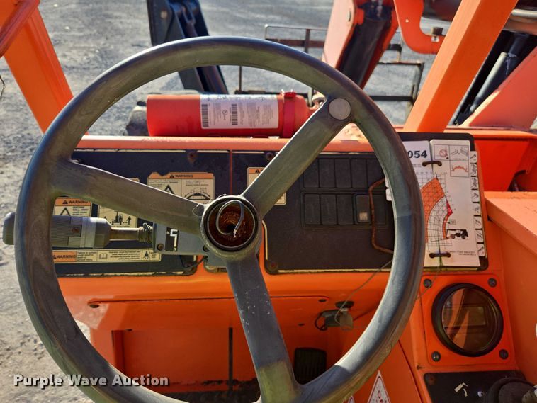 image for item YA1077 2014 JLG 10054 telehandler