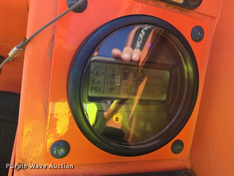 image for item YA1077 2014 JLG 10054 telehandler