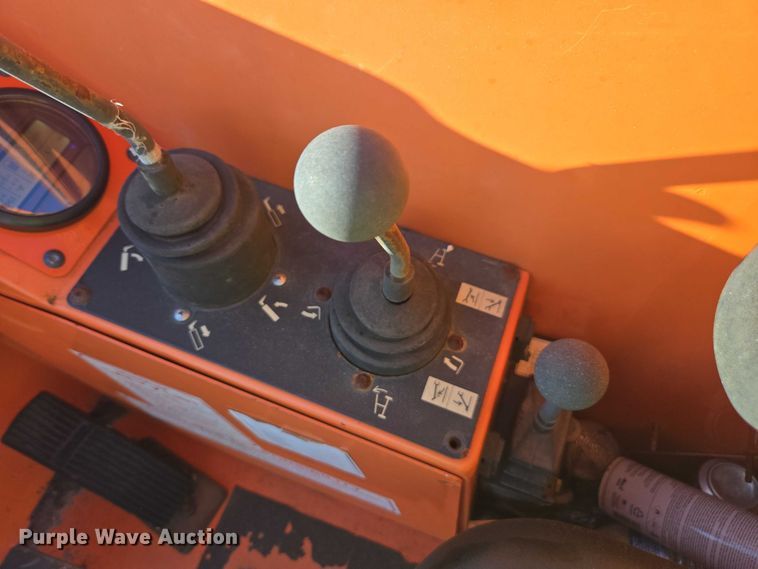 image for item YA1077 2014 JLG 10054 telehandler