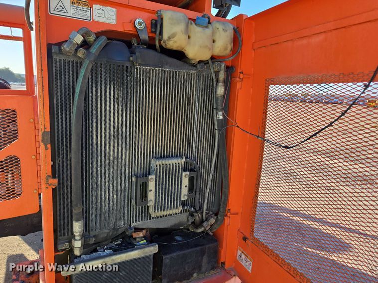 image for item YA1077 2014 JLG 10054 telehandler