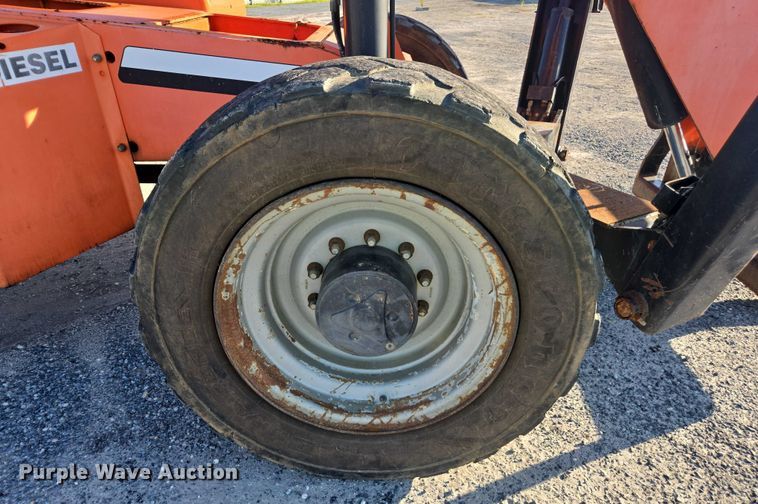 image for item YA1077 2014 JLG 10054 telehandler