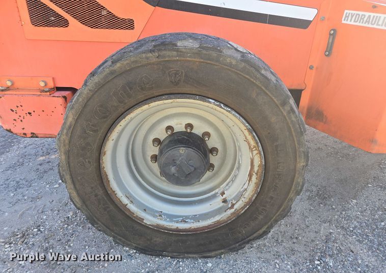 image for item YA1077 2014 JLG 10054 telehandler