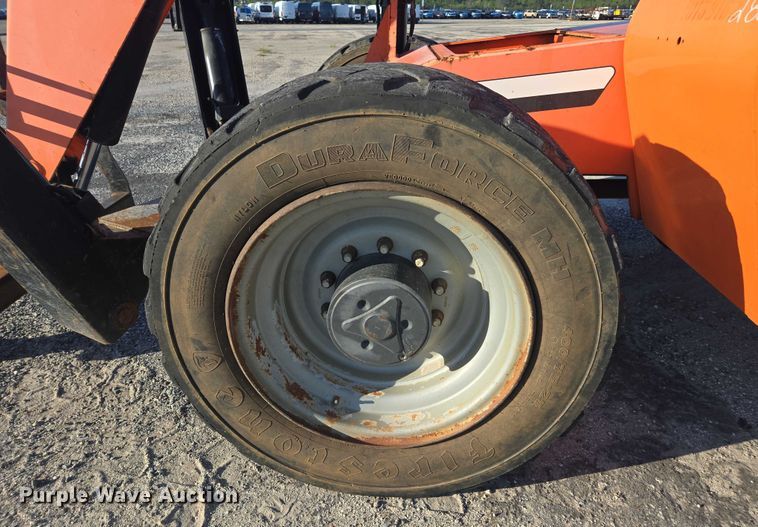 image for item YA1077 2014 JLG 10054 telehandler