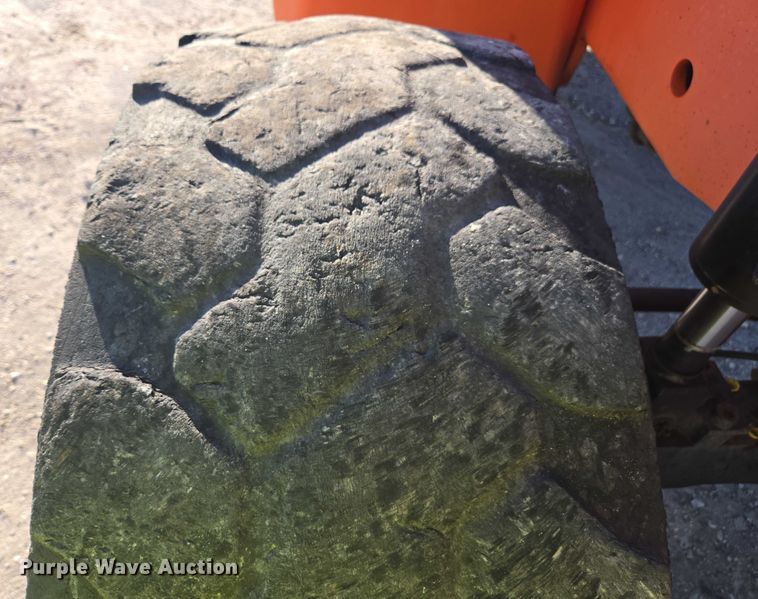 image for item YA1077 2014 JLG 10054 telehandler