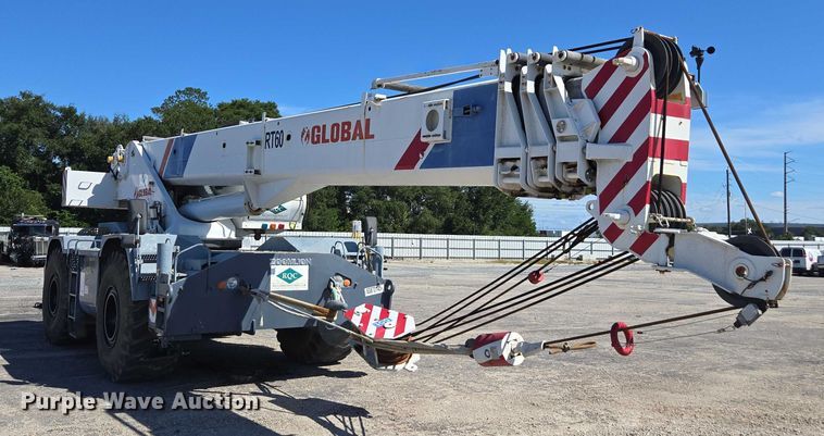 image for item YA1078 2013 Zoomlion RT55 crane