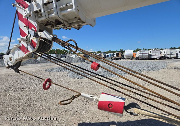 image for item YA1078 2013 Zoomlion RT55 crane