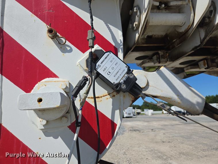 image for item YA1078 2013 Zoomlion RT55 crane