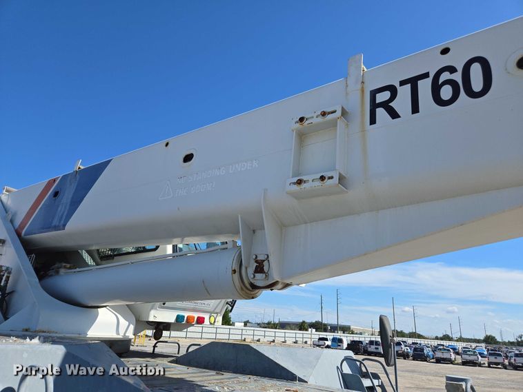 image for item YA1078 2013 Zoomlion RT55 crane