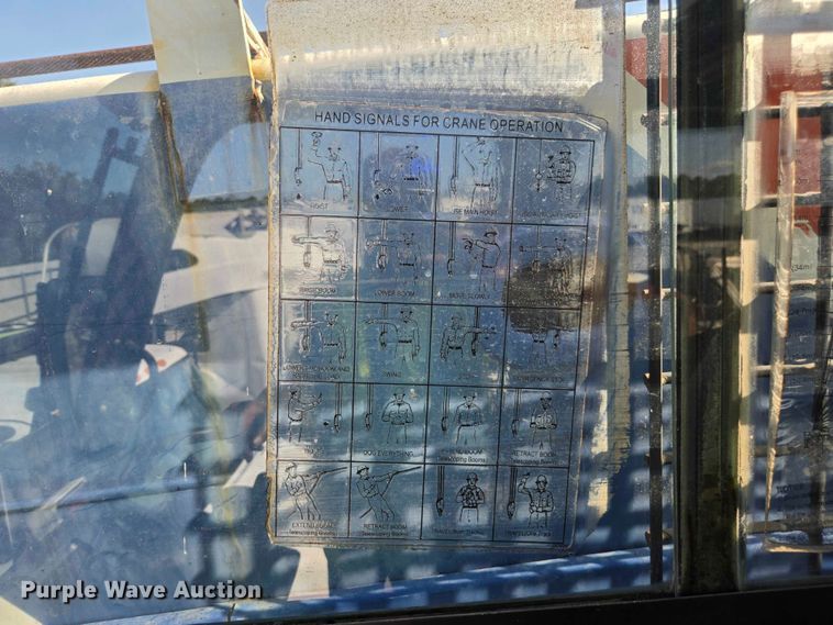 image for item YA1078 2013 Zoomlion RT55 crane