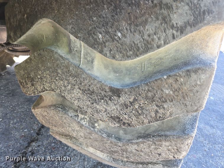 image for item YA1078 2013 Zoomlion RT55 crane