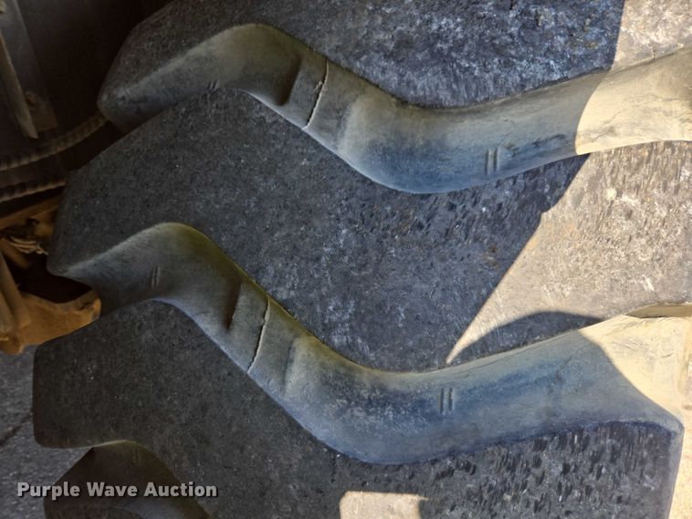 image for item YA1078 2013 Zoomlion RT55 crane