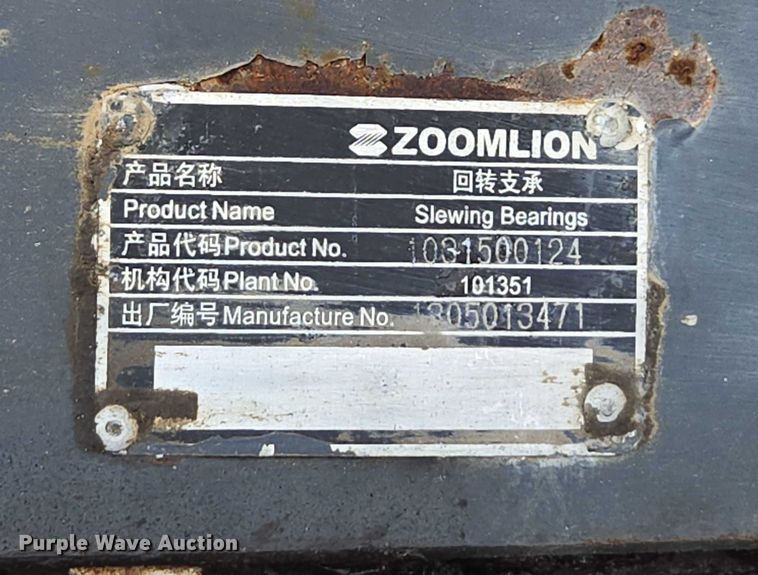 image for item YA1078 2013 Zoomlion RT55 crane