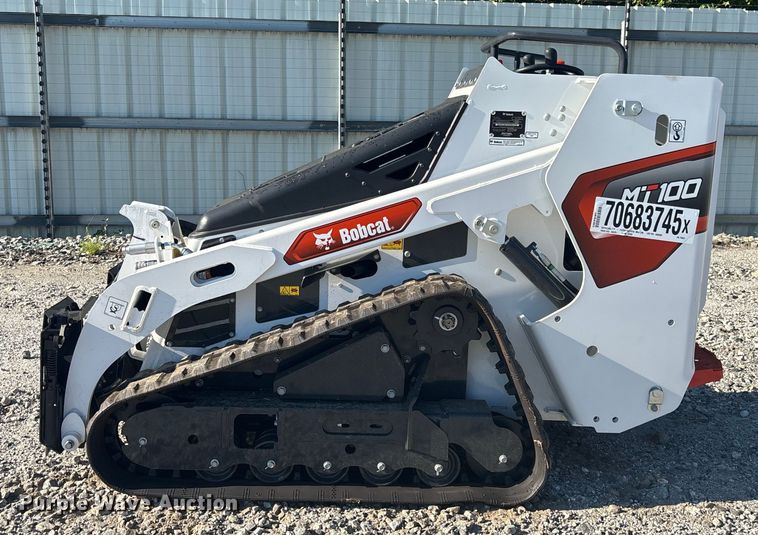 image for item YA1084 2025 Bobcat MT100 compact utility loader