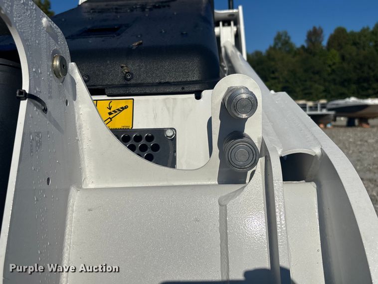 image for item YA1084 2025 Bobcat MT100 compact utility loader