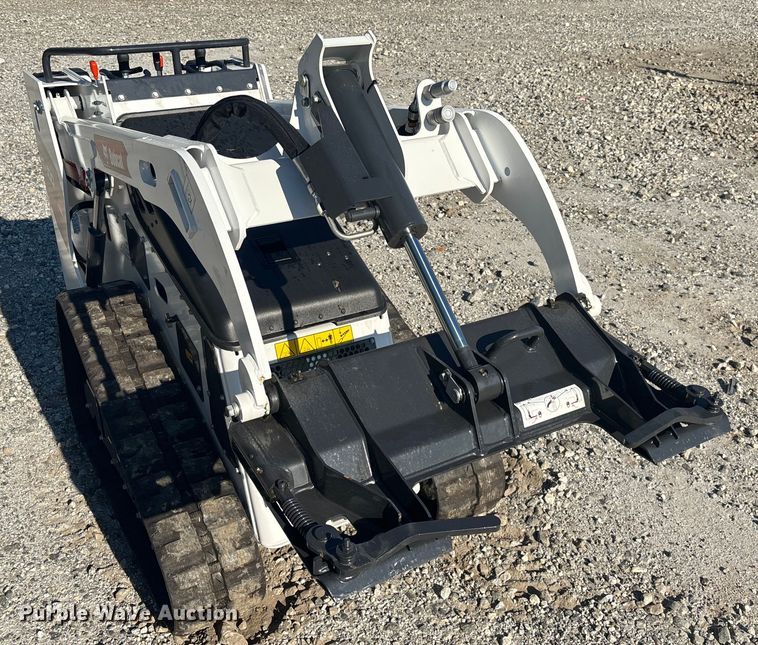 image for item YA1084 2025 Bobcat MT100 compact utility loader