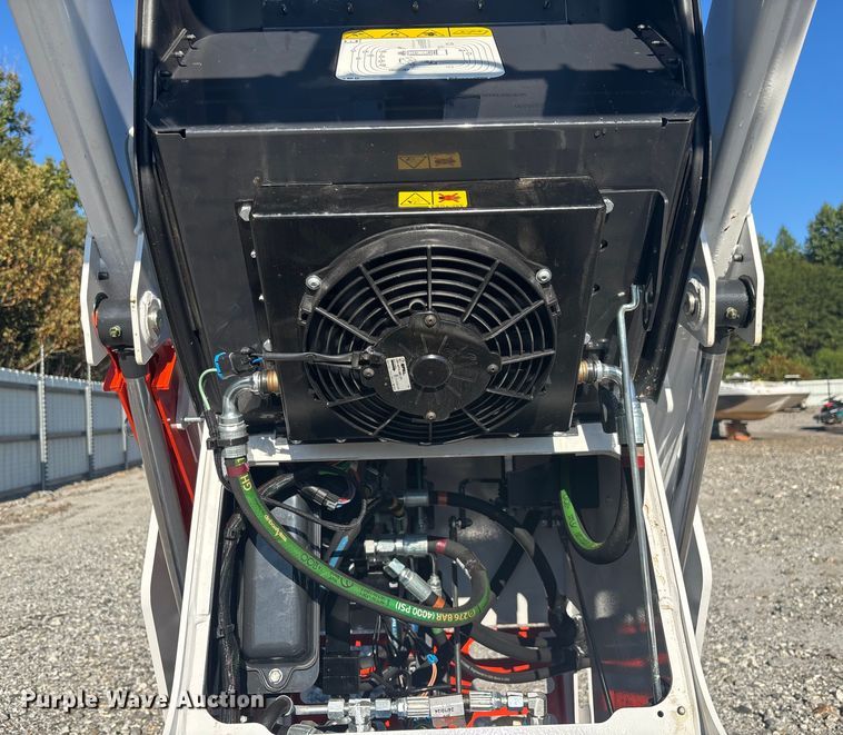 image for item YA1084 2025 Bobcat MT100 compact utility loader