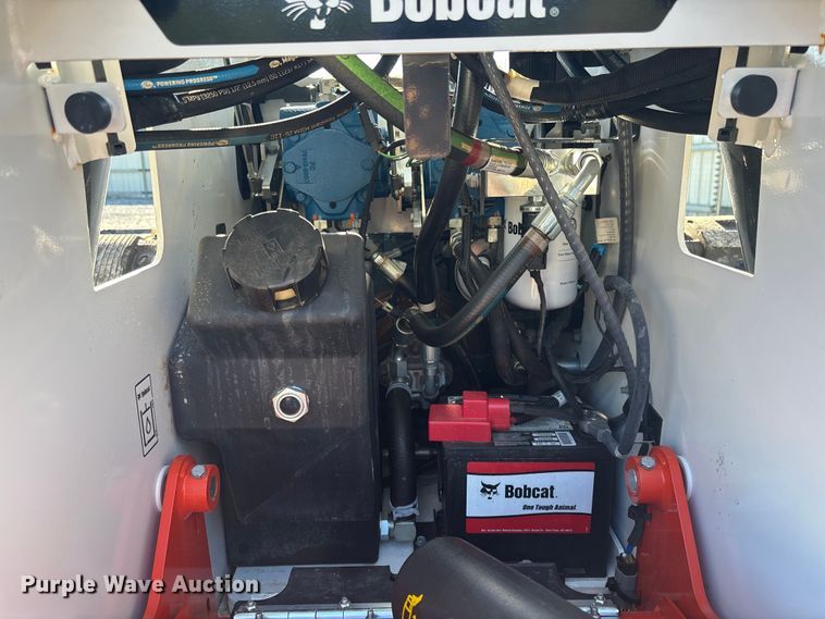 image for item YA1084 2025 Bobcat MT100 compact utility loader