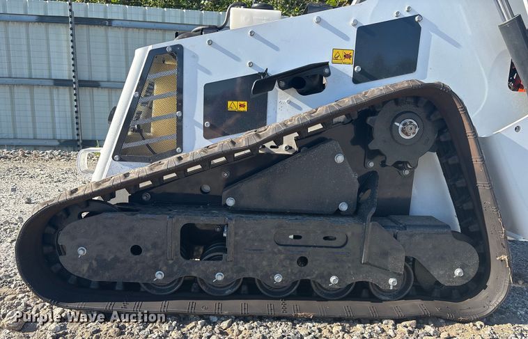 image for item YA1084 2025 Bobcat MT100 compact utility loader