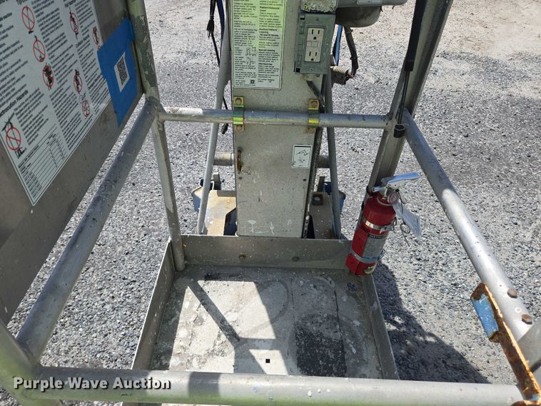 image for item YA1085 2018 Genie AWP-30S vertical lift