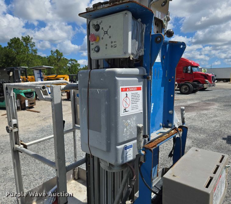 image for item YA1085 2018 Genie AWP-30S vertical lift