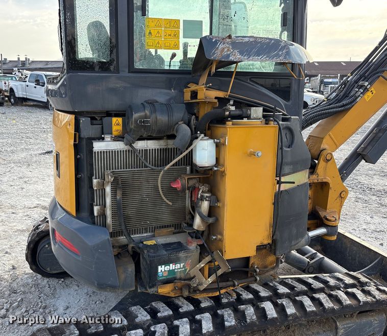 image for item YA1119 2024 XCMG XE35U mini excavator