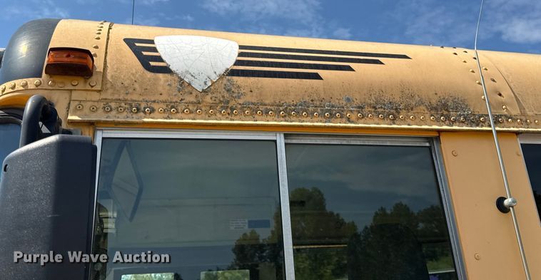 image for item DO2244 2008 IC PB105 school bus