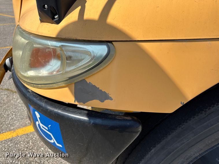 image for item DO2244 2008 IC PB105 school bus