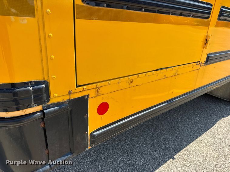 image for item DO2244 2008 IC PB105 school bus