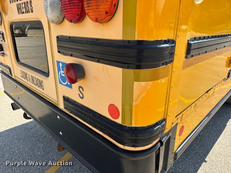 image for item DO2244 2008 IC PB105 school bus