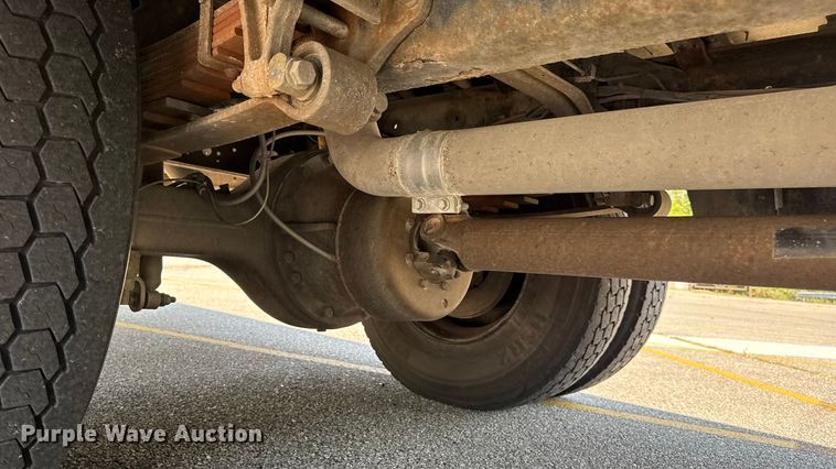 image for item DO2244 2008 IC PB105 school bus