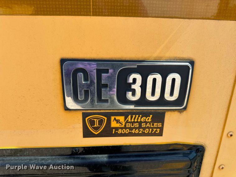 image for item DO2244 2008 IC PB105 school bus