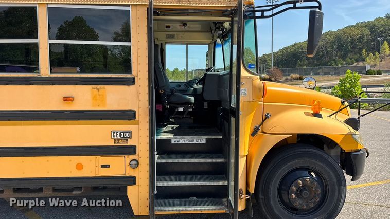 image for item DO2244 2008 IC PB105 school bus