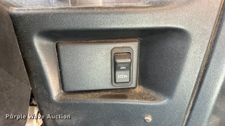 image for item DO2244 2008 IC PB105 school bus