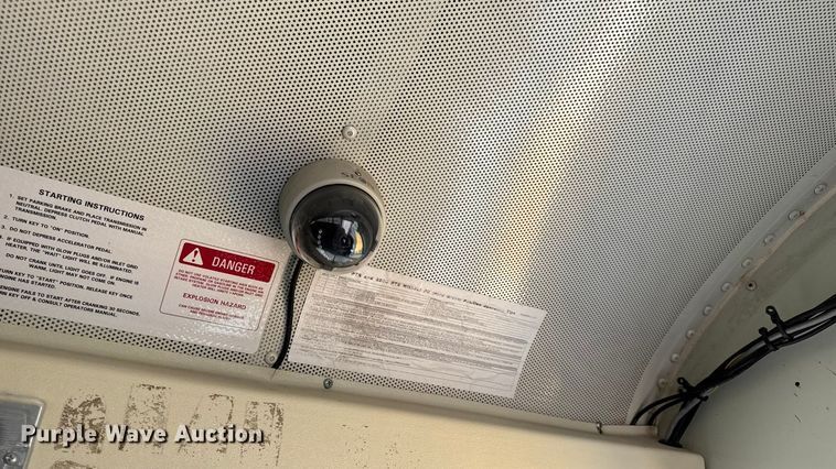 image for item DO2244 2008 IC PB105 school bus