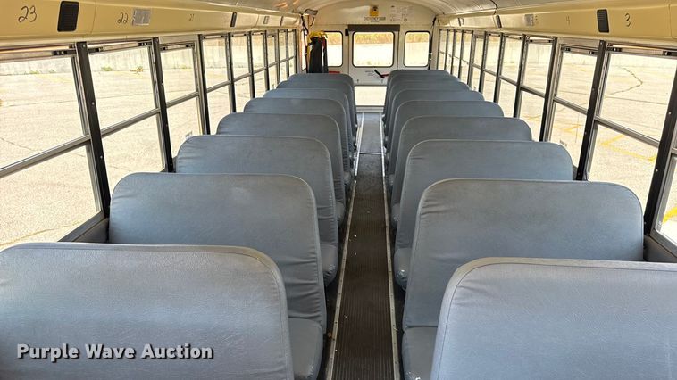 image for item DO2244 2008 IC PB105 school bus