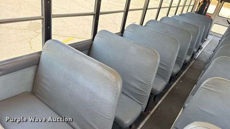 image for item DO2244 2008 IC PB105 school bus