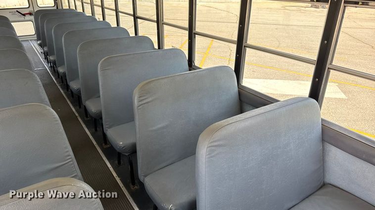 image for item DO2244 2008 IC PB105 school bus