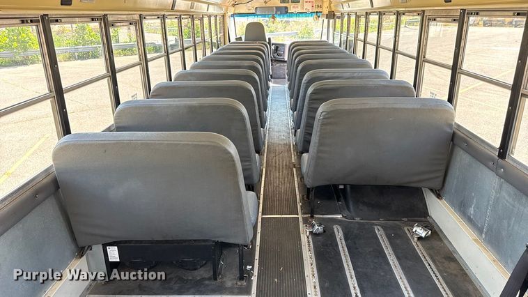 image for item DO2244 2008 IC PB105 school bus