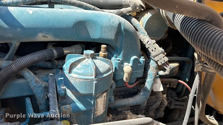 image for item DO2244 2008 IC PB105 school bus