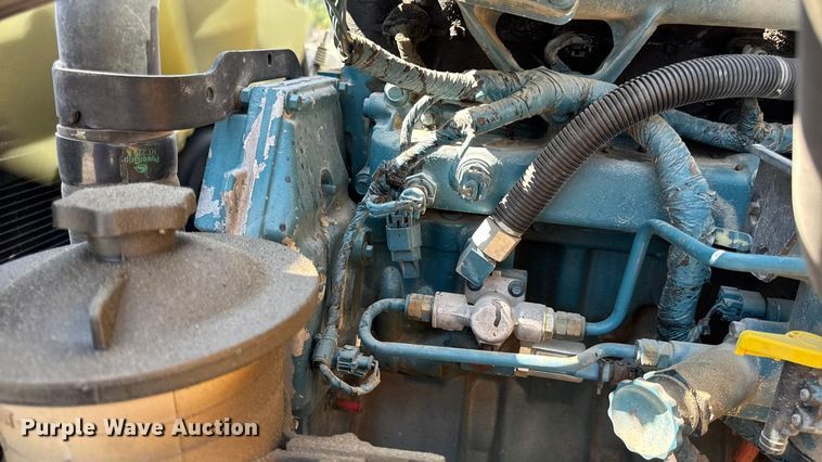 image for item DO2244 2008 IC PB105 school bus