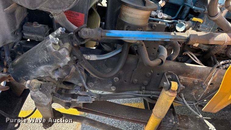 image for item DO2244 2008 IC PB105 school bus