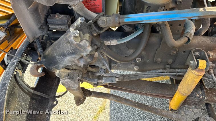 image for item DO2244 2008 IC PB105 school bus