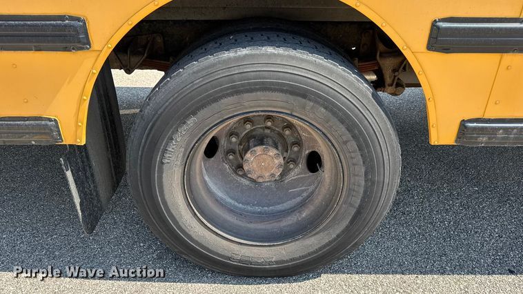 image for item DO2244 2008 IC PB105 school bus