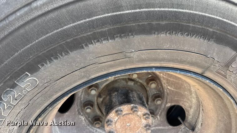 image for item DO2244 2008 IC PB105 school bus